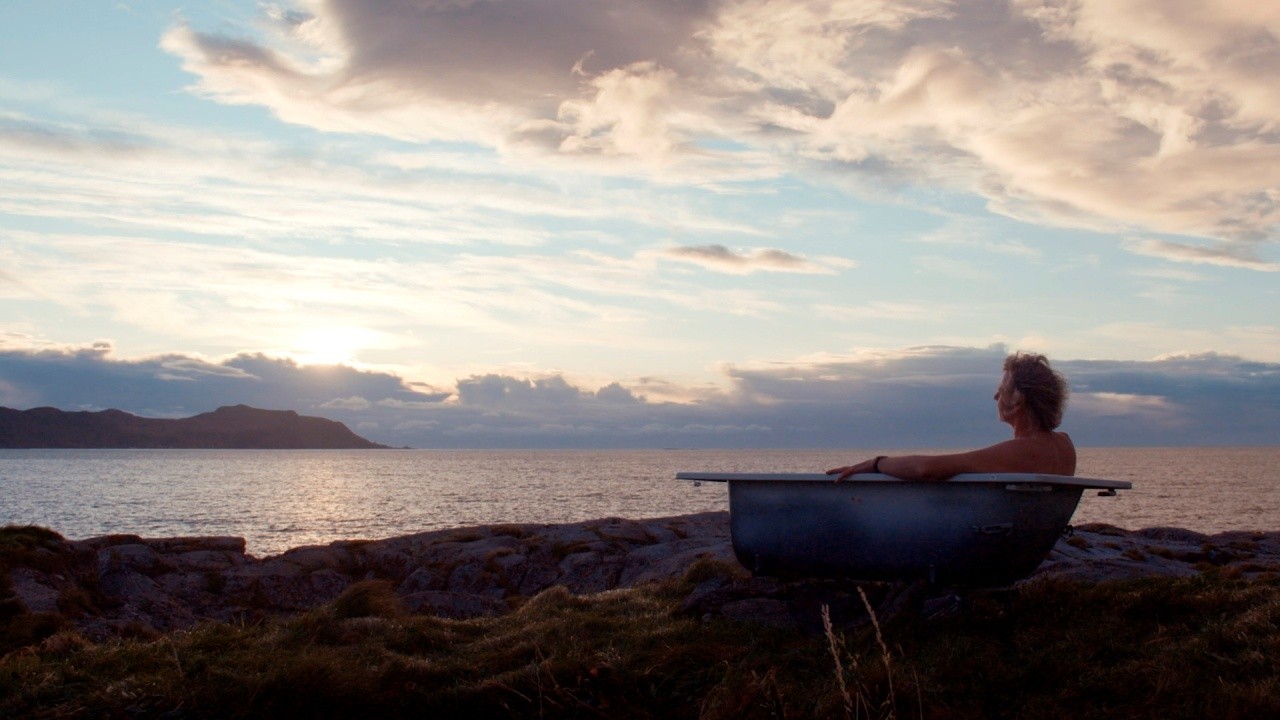 Bathtub by the Sea