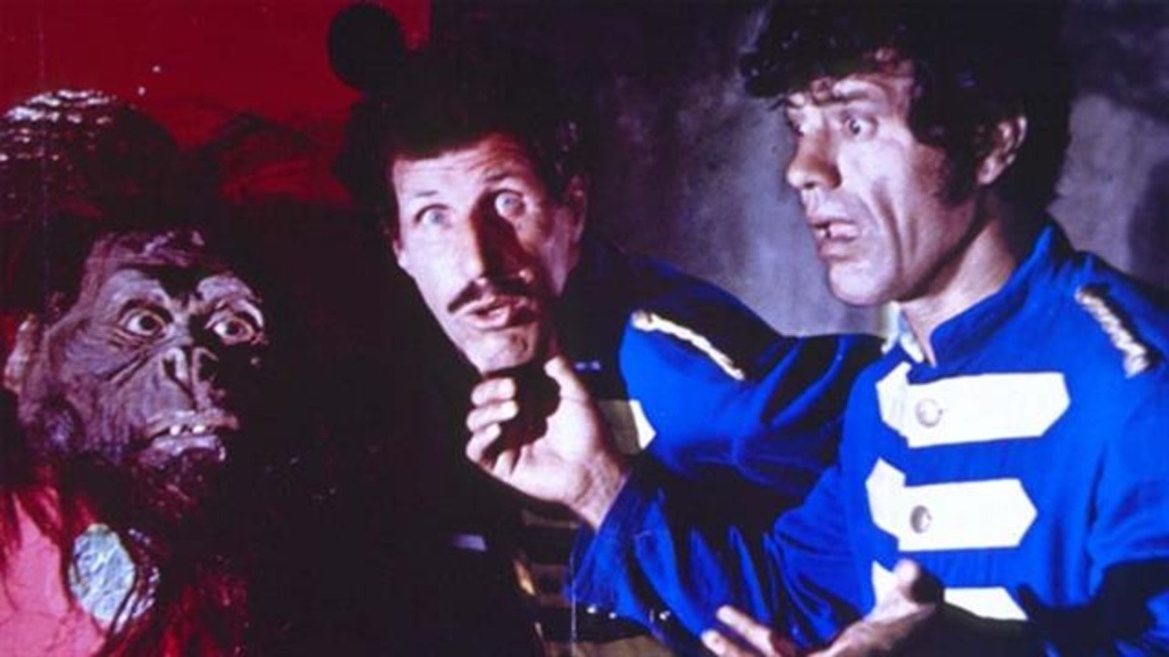 Franco e Ciccio... Ladro e Guardia