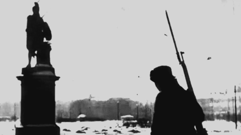 Leningrad in Combat