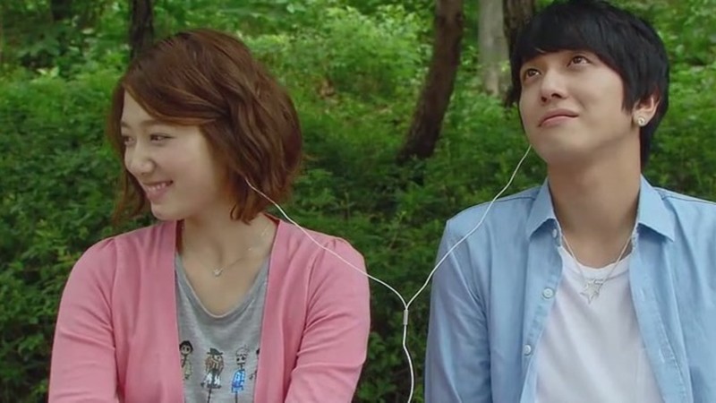 Heartstrings (2011) | MUBI