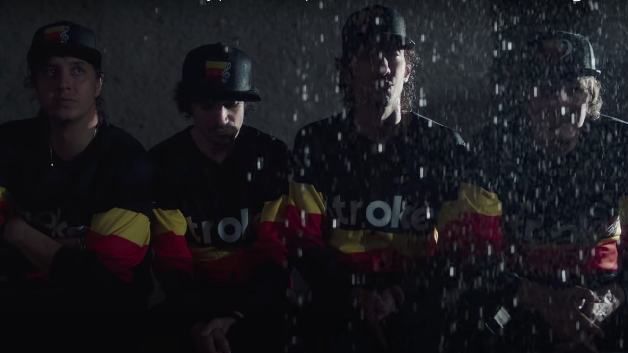 The Strokes: The Adults Are Talking [MV]