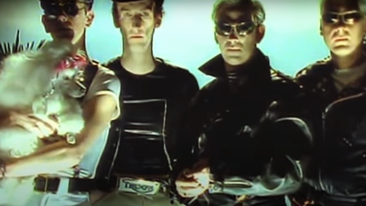 Siouxsie and the Banshees: Kiss Them for Me [MV]