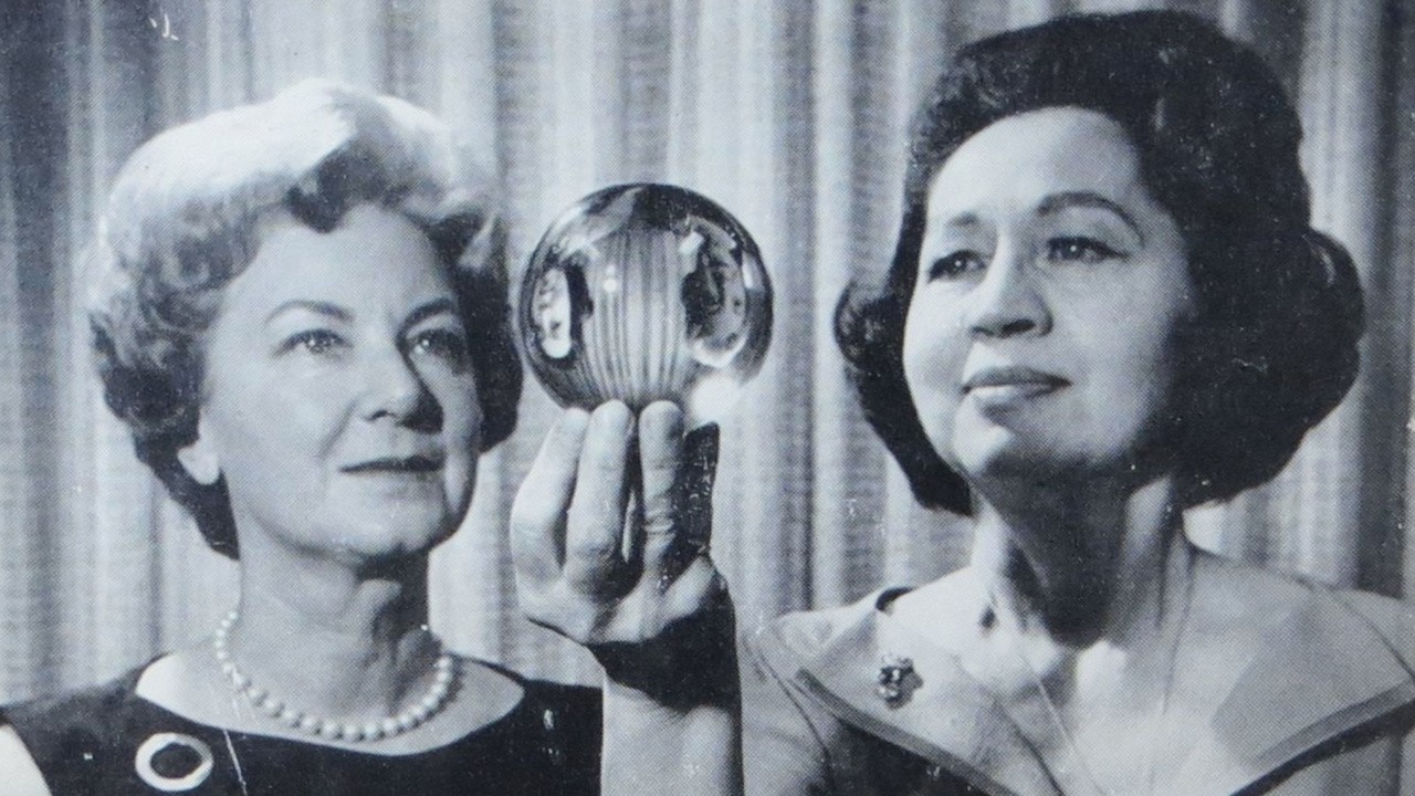 Psychic Detectives