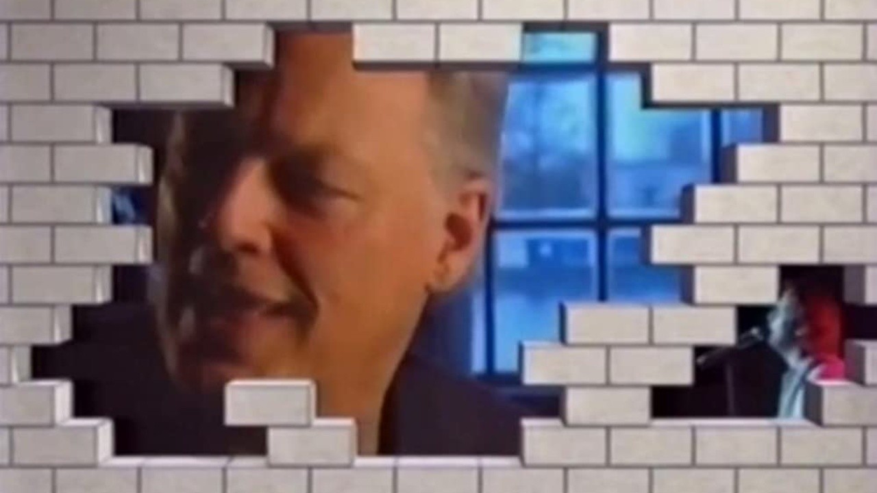 Pink Floyd: Behind the Wall