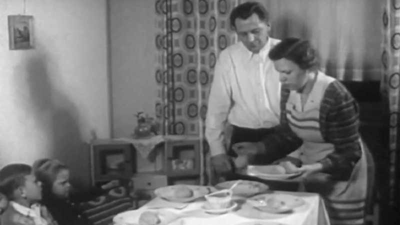 Germany: A Family of the Industrial Ruhr