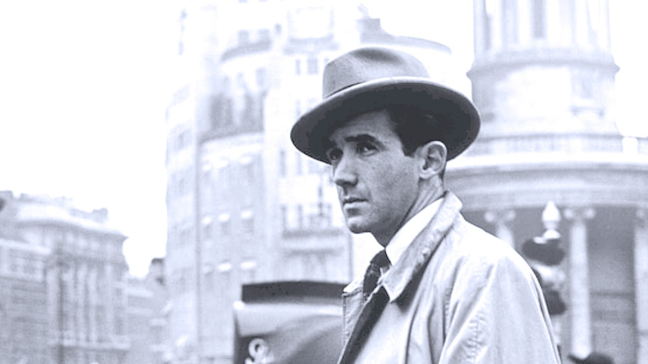 Edward R. Murrow: This Reporter