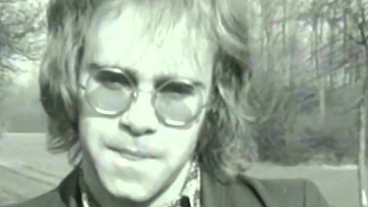 Elton John: Your Song [MV]