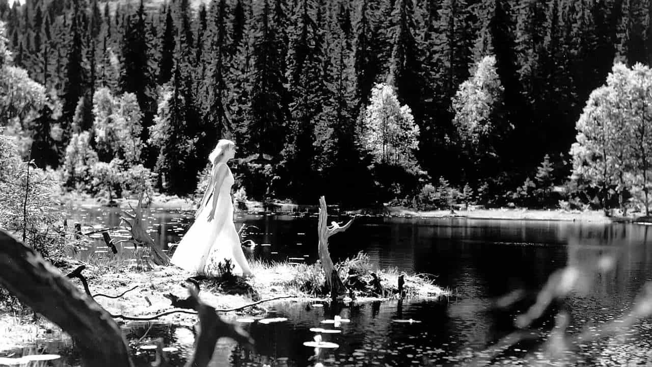 Lake of the Dead