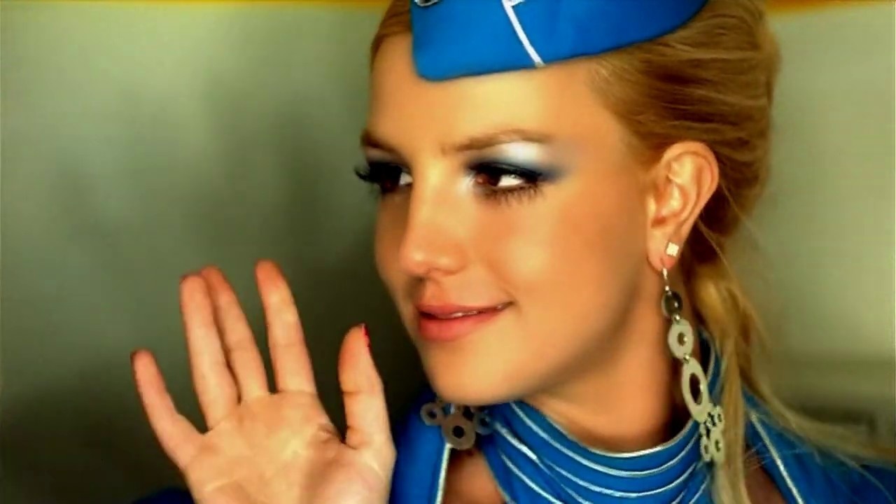 Britney Spears: Toxic [MV]