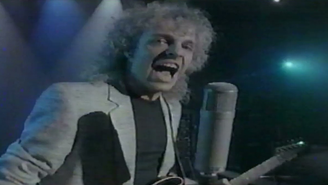 Peter Frampton: Lying [MV]