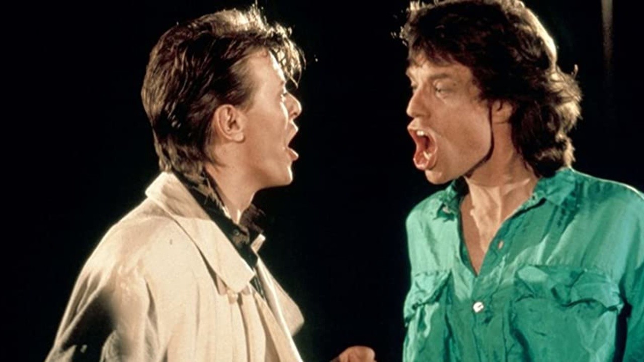 David Bowie & Mick Jagger: Dancing in the Street [MV]