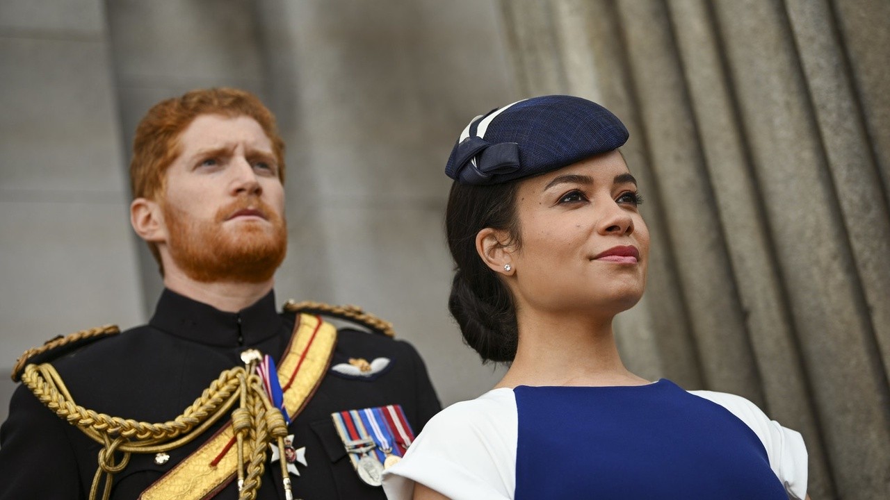 Harry & Meghan: Escaping the Palace