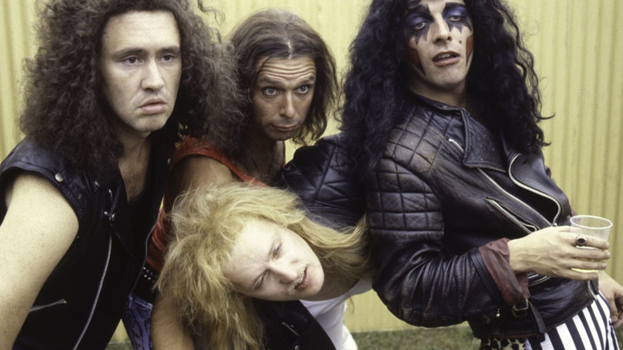 Bad News: Bohemian Rhapsody [MV]