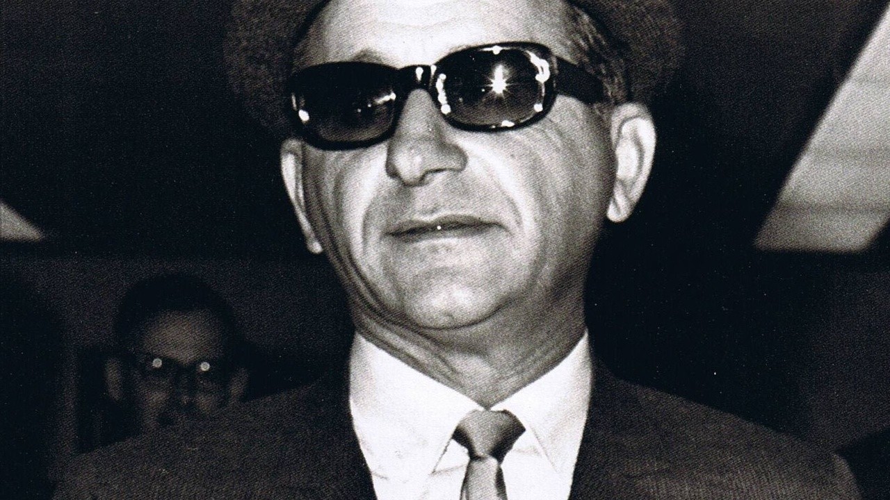 Momo: The Sam Giancana Story (2011) | MUBI