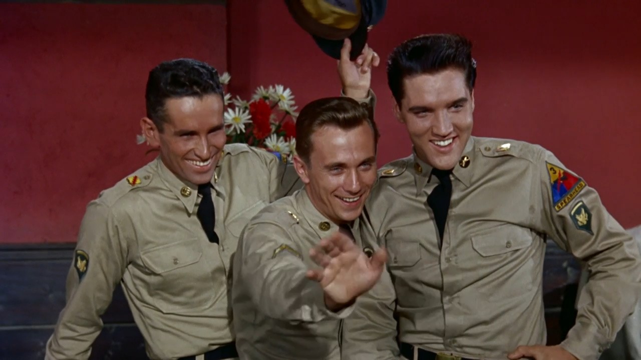 Image du film Café Europa en uniforme