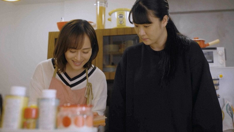 She Loves to Cook, and She Loves to Eat (2022) | MUBI