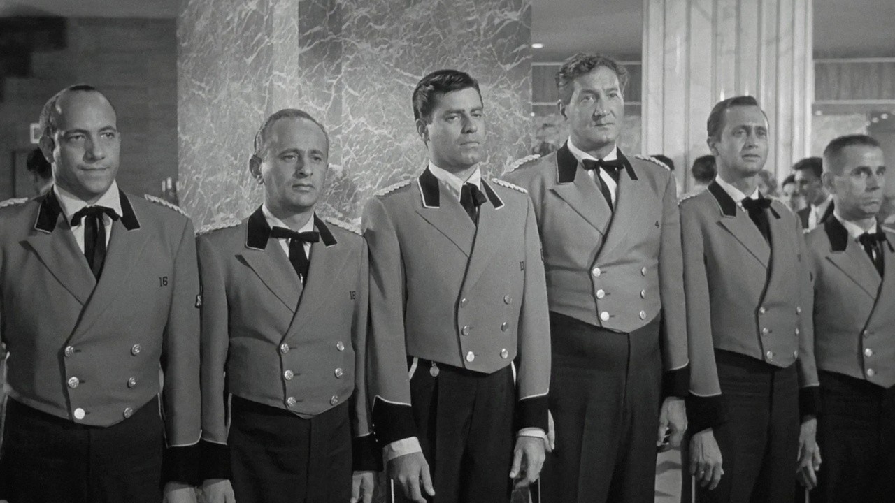 Image du film Le Dingue du palace