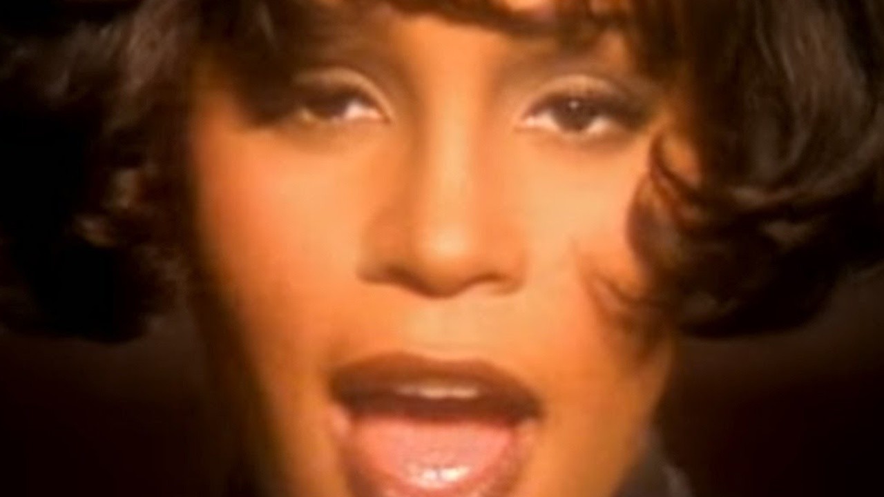 Whitney Houston: I'm Every Woman [MV]