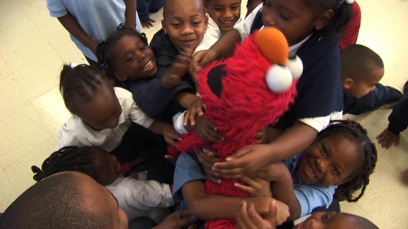 Being Elmo: A Puppeteer's Journey