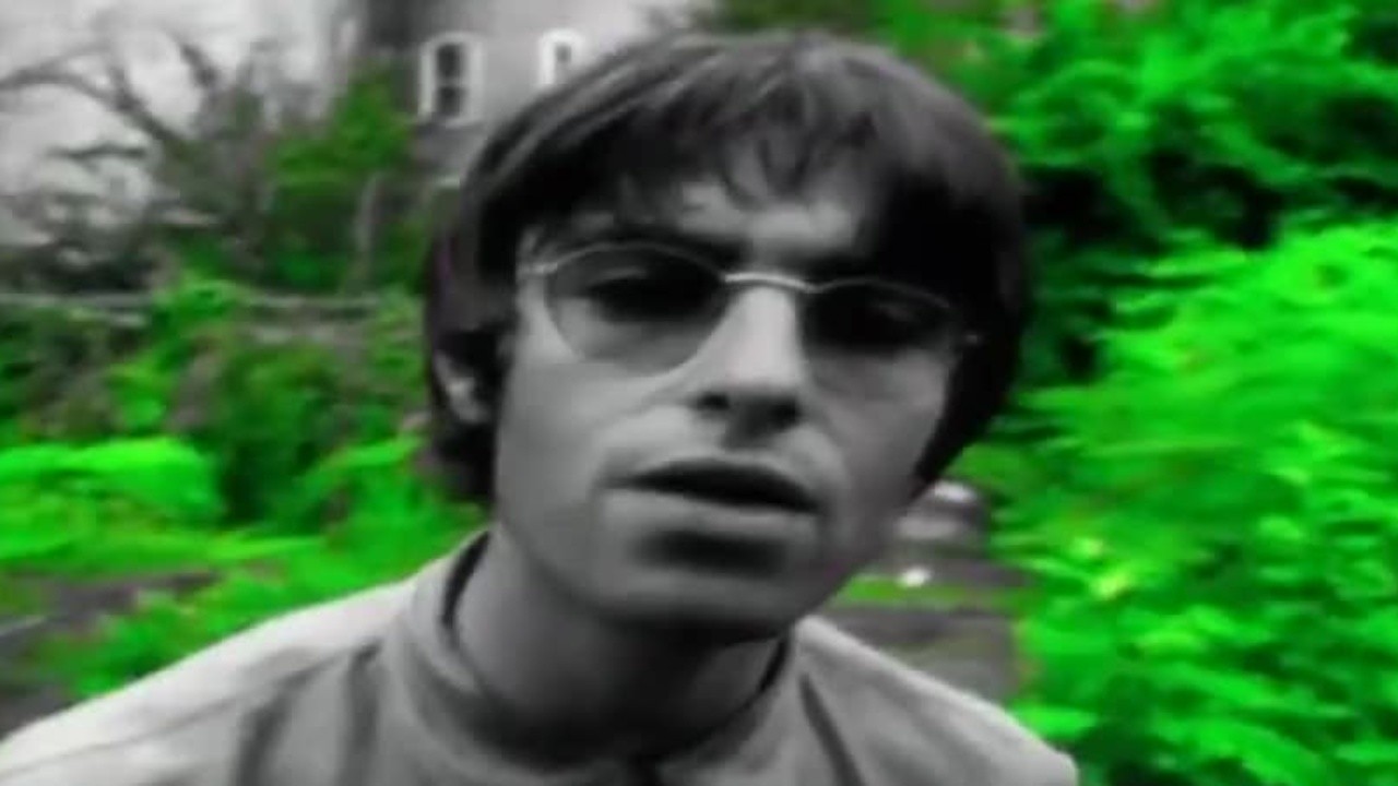 Oasis: Live Forever - Version 1 [MV]