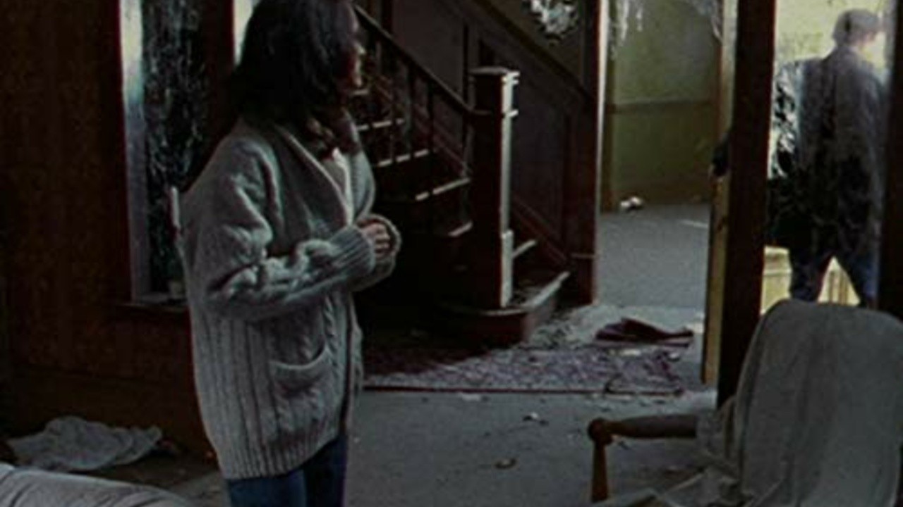 The Outer Limits: If These Walls Could Talk