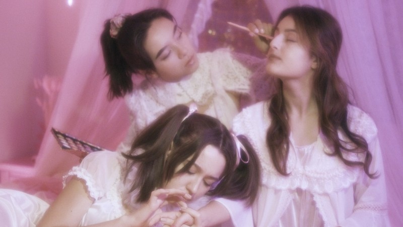 3D onlayn jinsiy aloqa simulator Benjamin Bratt koylaksiz.