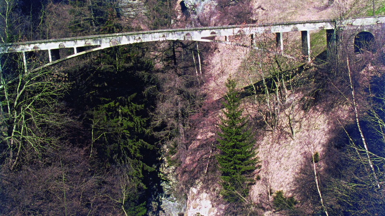 Maillart's Bridges