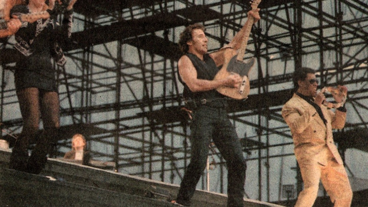 Bruce Springsteen & The E Street Band - Live in East Berlin