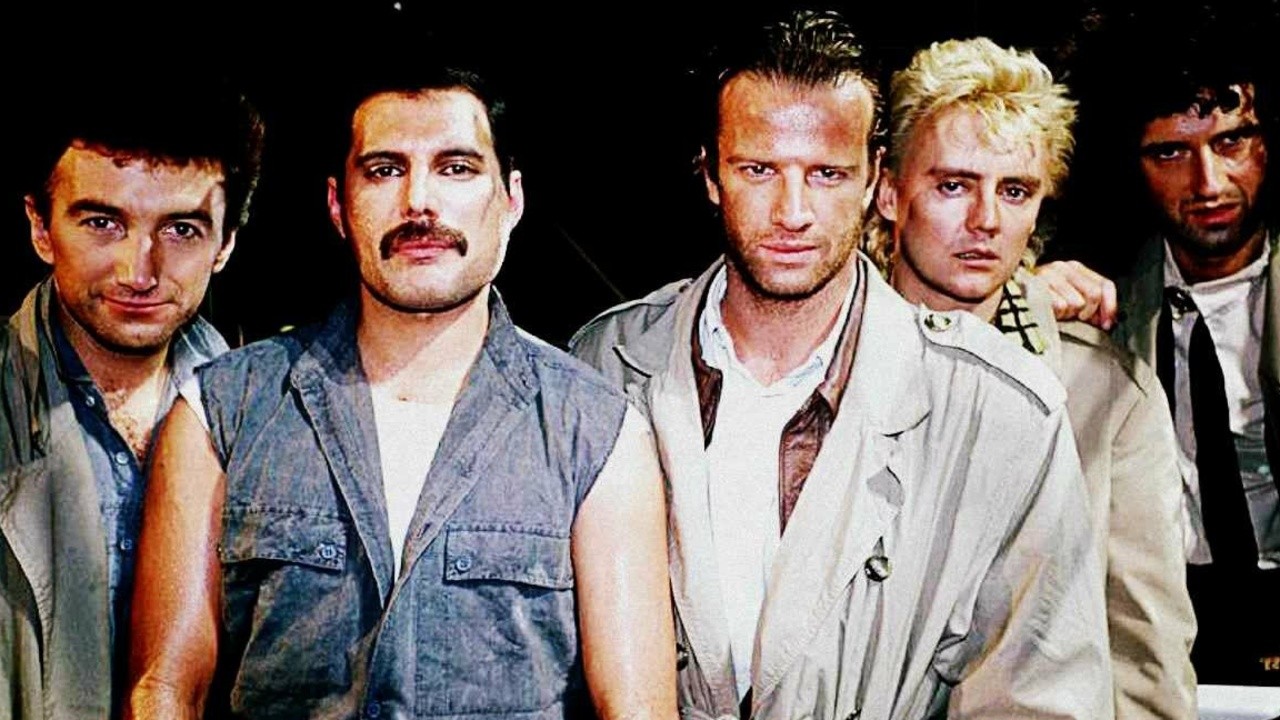 Queen: Princes of the Universe [MV]