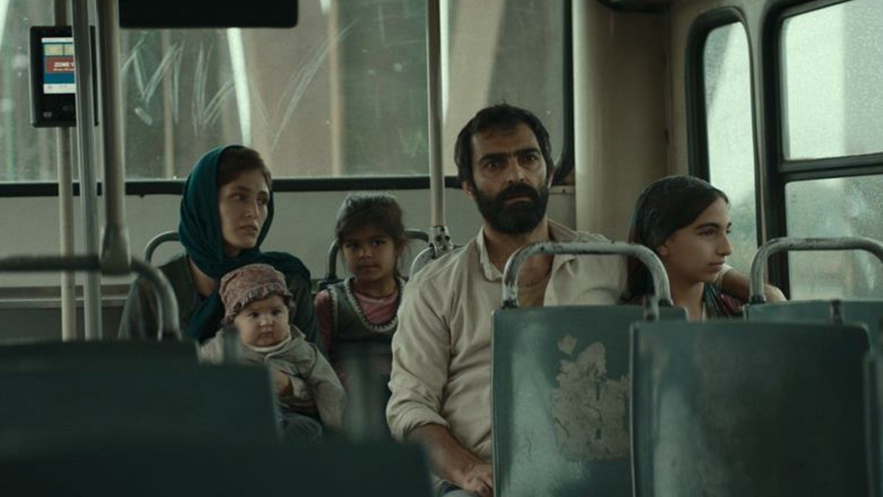 Image du film Dwelling Among the Gods
