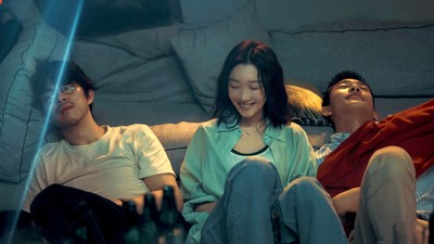 Zhou Dongyu – Movies, Bio and Lists on MUBI