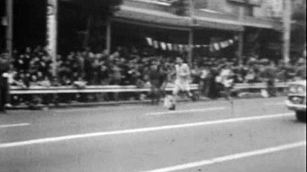 The Loneliness of Two Long Distance Runners