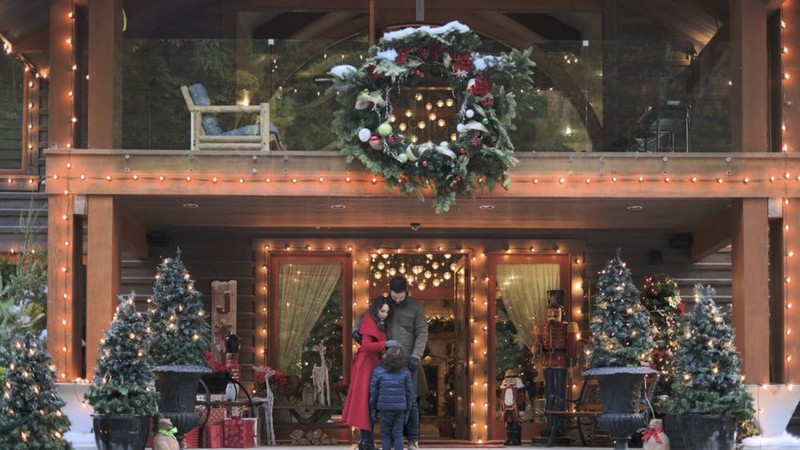 Coyote Creek Christmas (2021) | MUBI