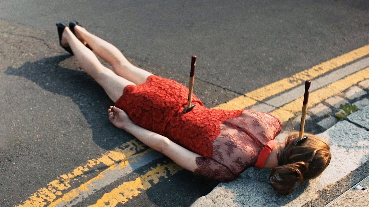 Image du film The End (fragments artificiels de l'espèce humaine)