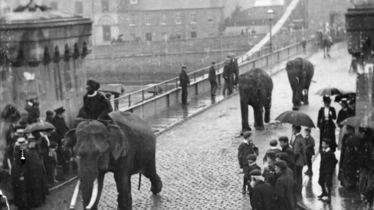 Sanger Circus Passing Through Inverness