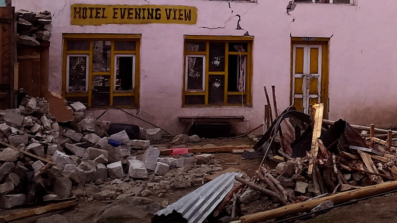 Nepal Quake: Terror on Everest