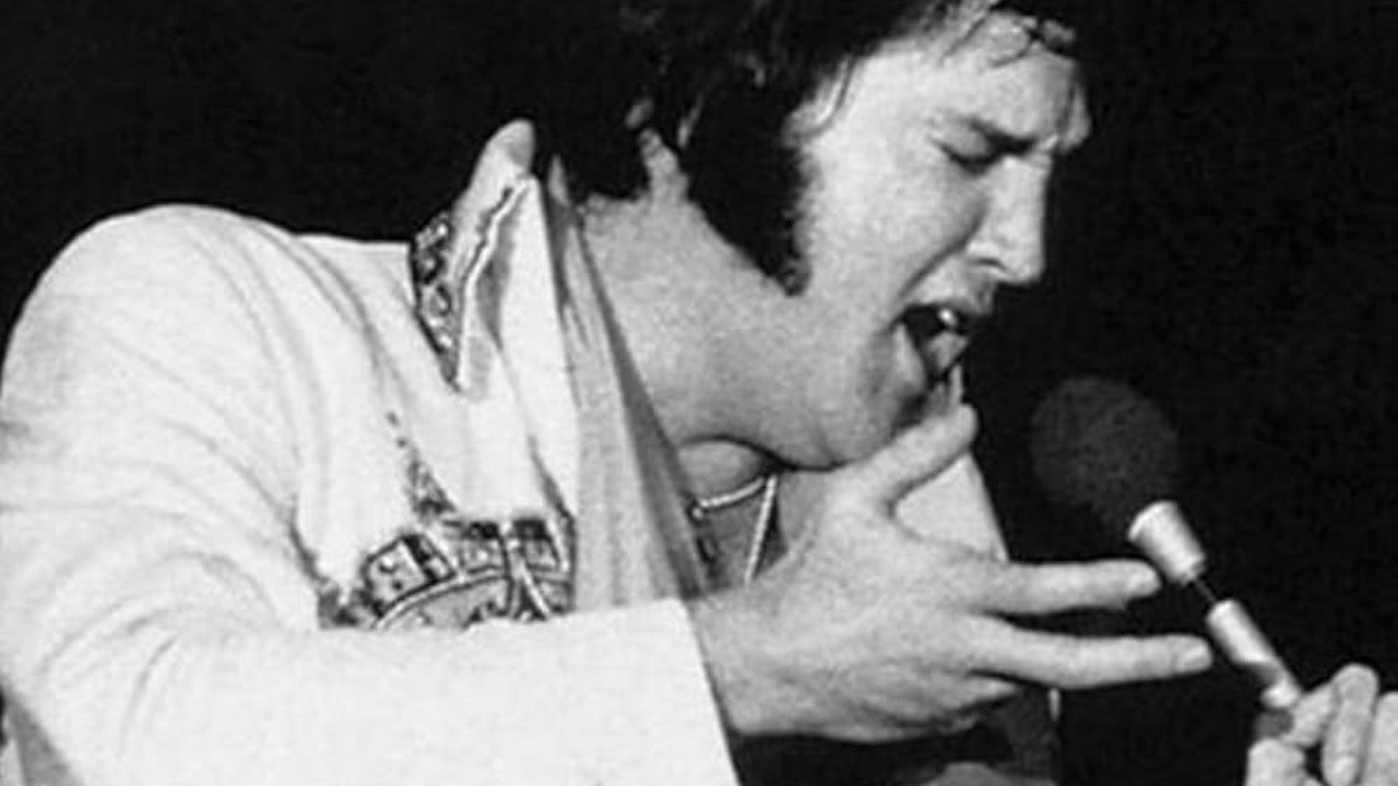 Elvis: The Rebirth of the King