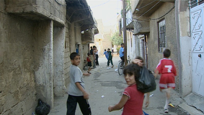Kings and Extras: Digging for a Palestinian Image