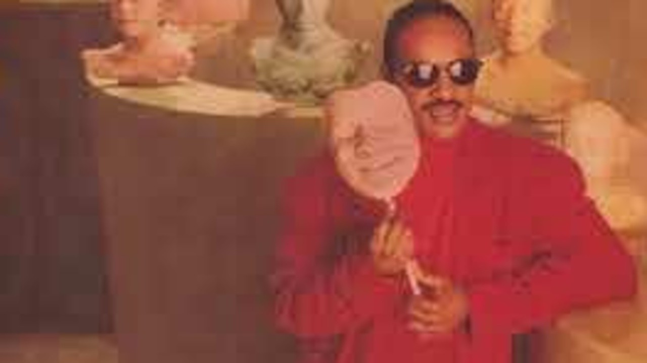 Stevie Wonder: Skeletons [MV]