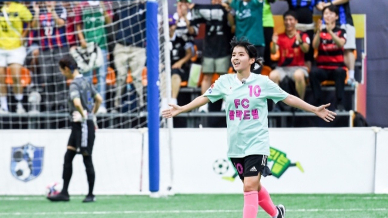 Kick a Goal