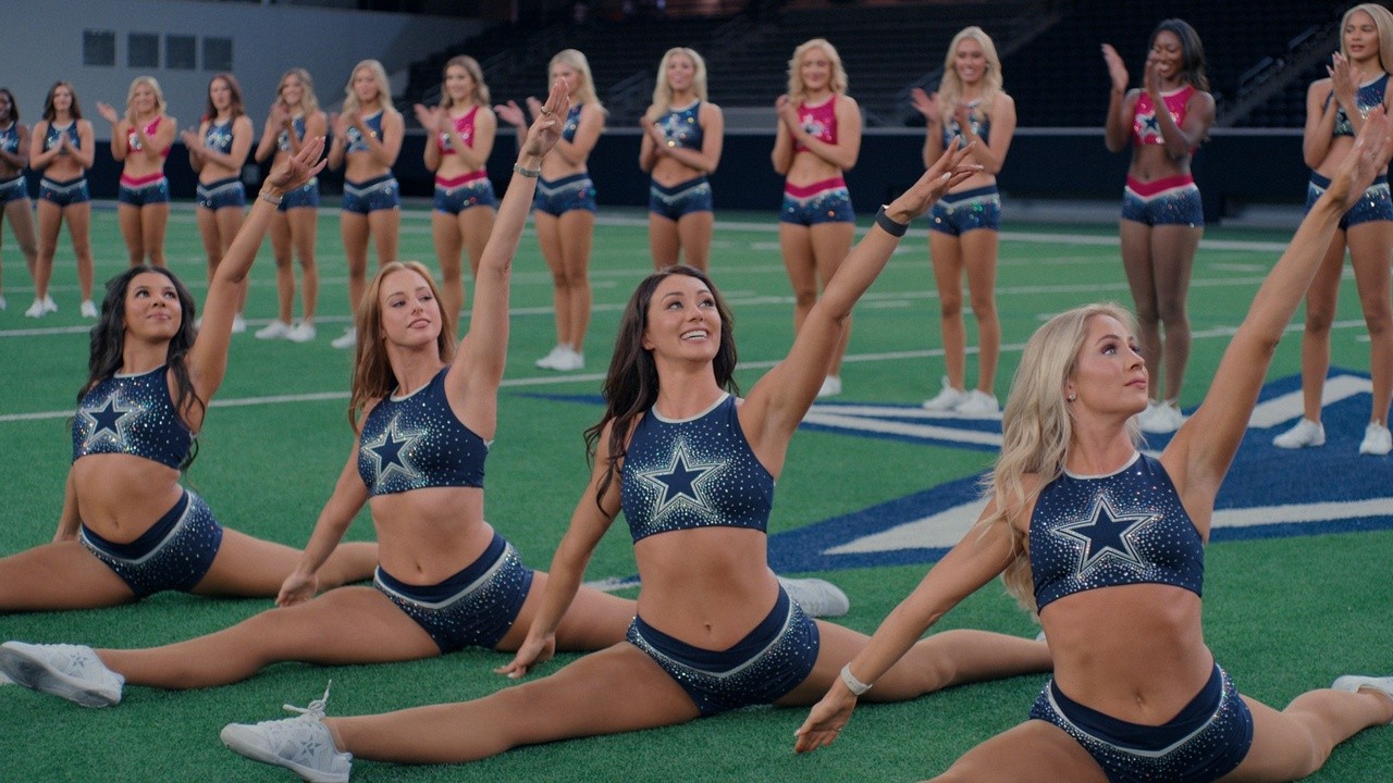 America's Sweethearts: Dallas Cowboys Cheerleaders