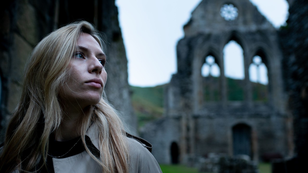 Paranormal: The Girl, the Ghost & the Gravestone