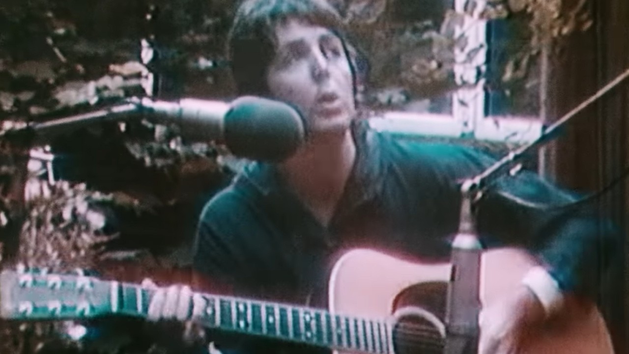 Paul McCartney & Wings: Blackpool (One Hand Clapping Sessions) [MV]