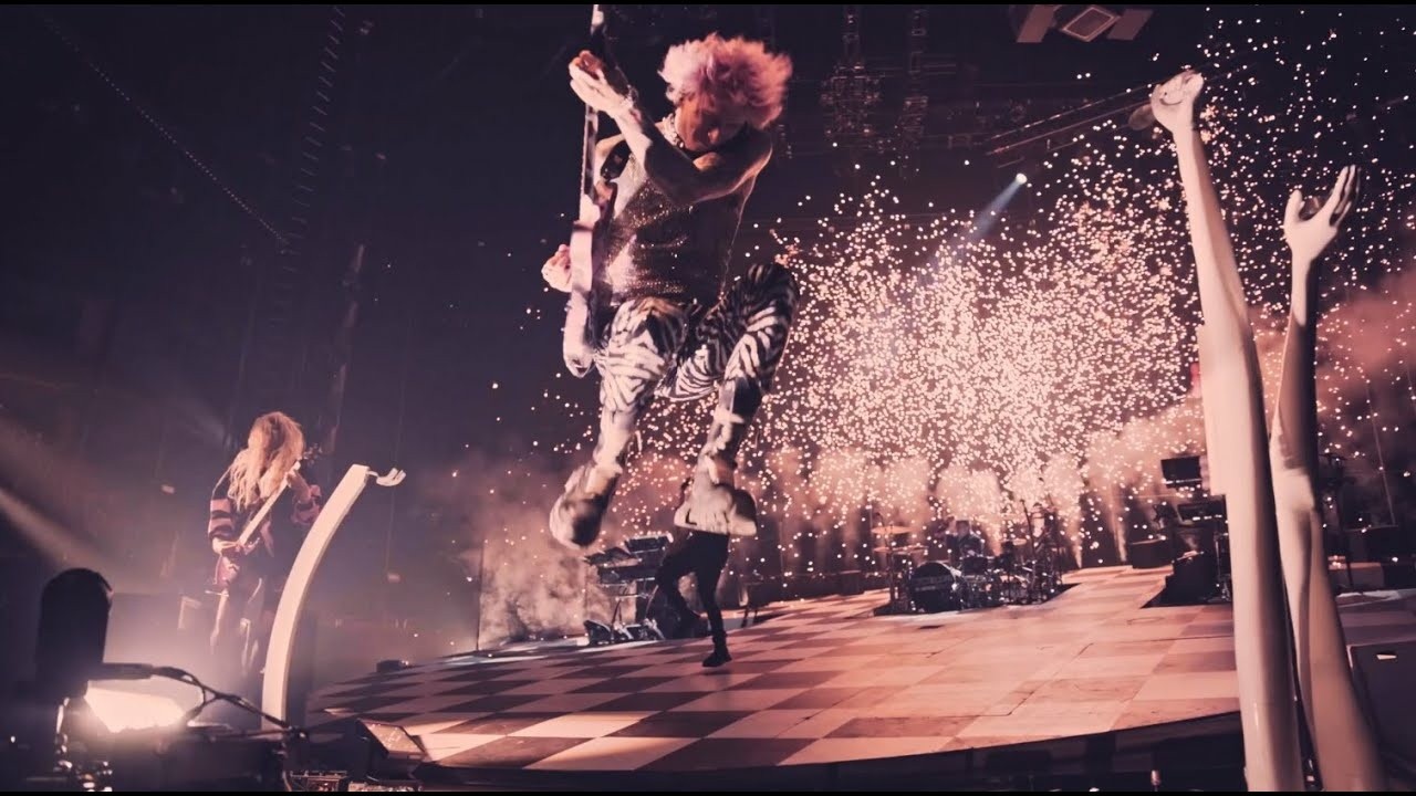 Image du film Machine Gun Kelly: Mainstream Sellout Live From Cleveland