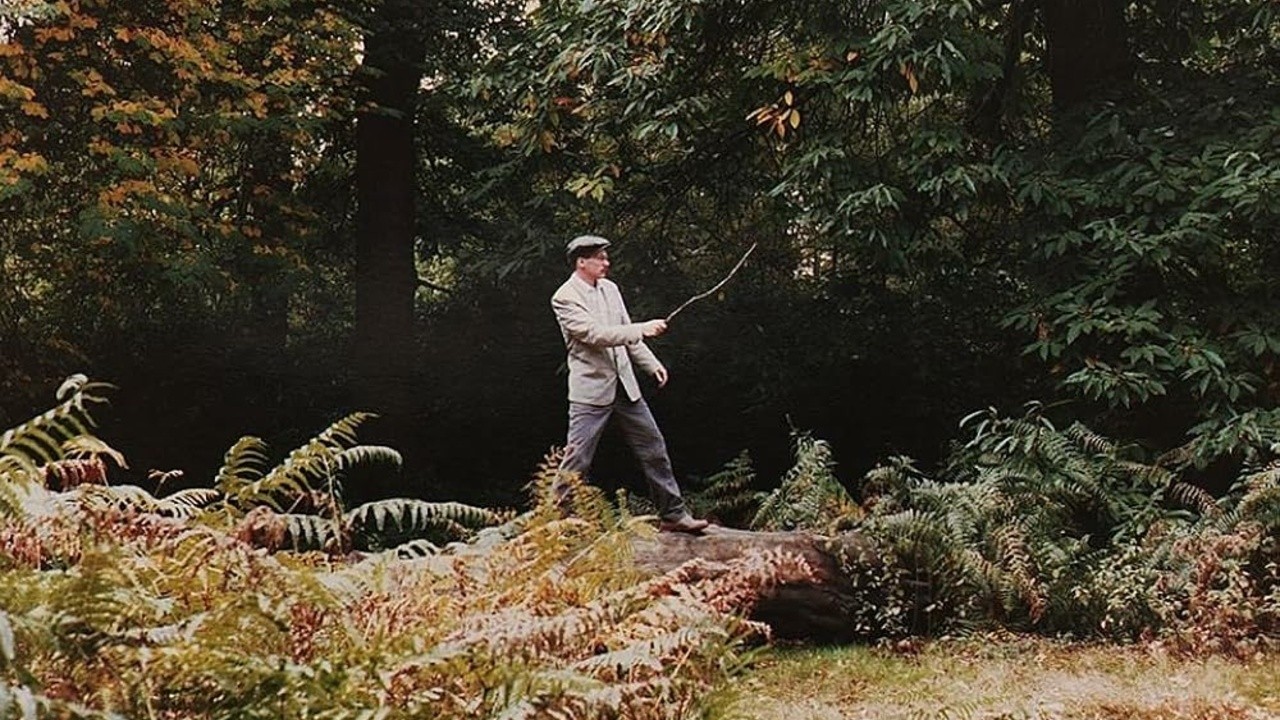 Scott Allen Nollen on the Loose in England and Scotland