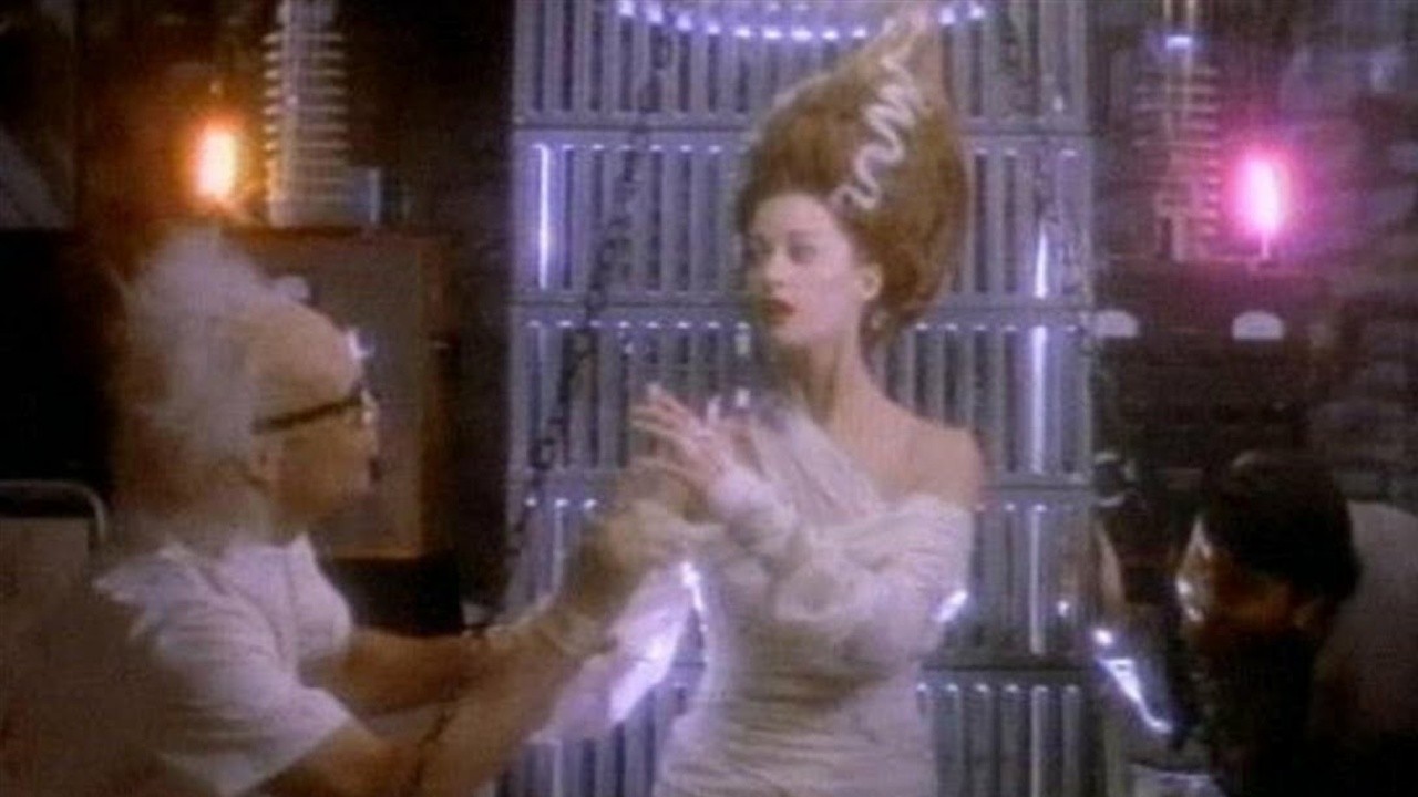 Huey Lewis and the News: Doing It All for My Baby [MV]