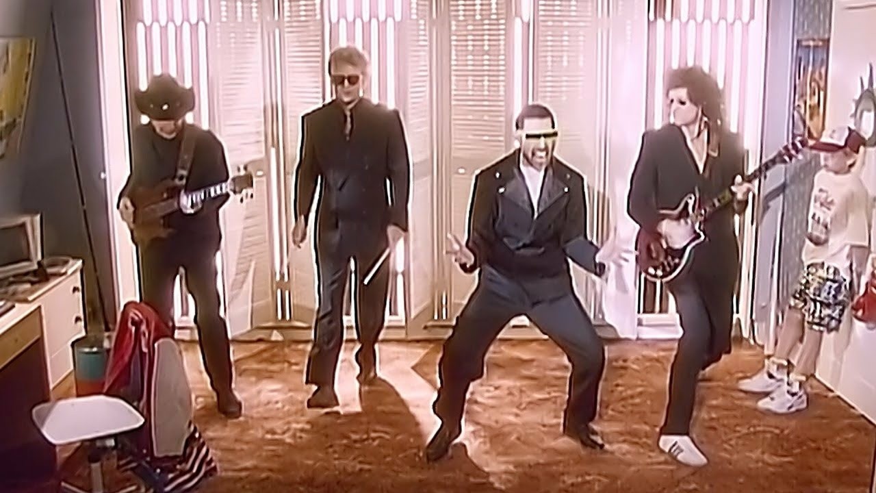 Queen: The Invisible Man [MV]