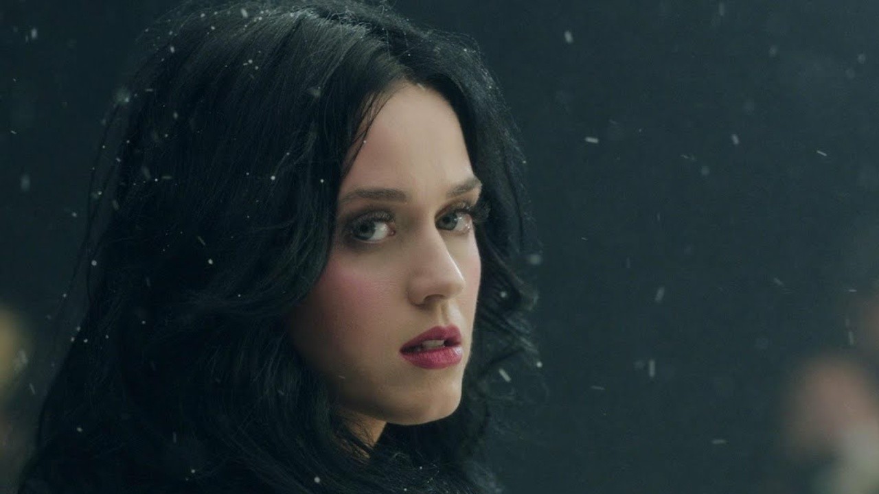 Katy Perry: Unconditionally [MV]
