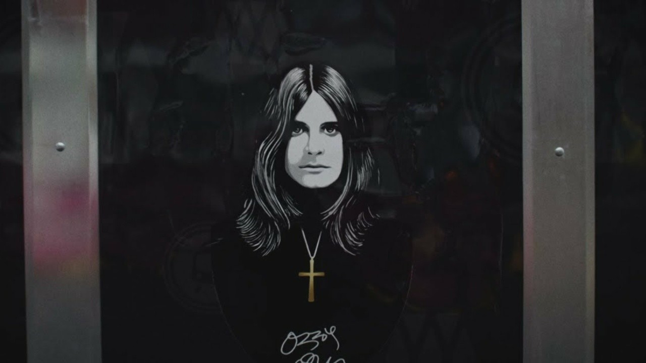 Ozzy Osbourne Feat. Elton John: Ordinary Man [MV]