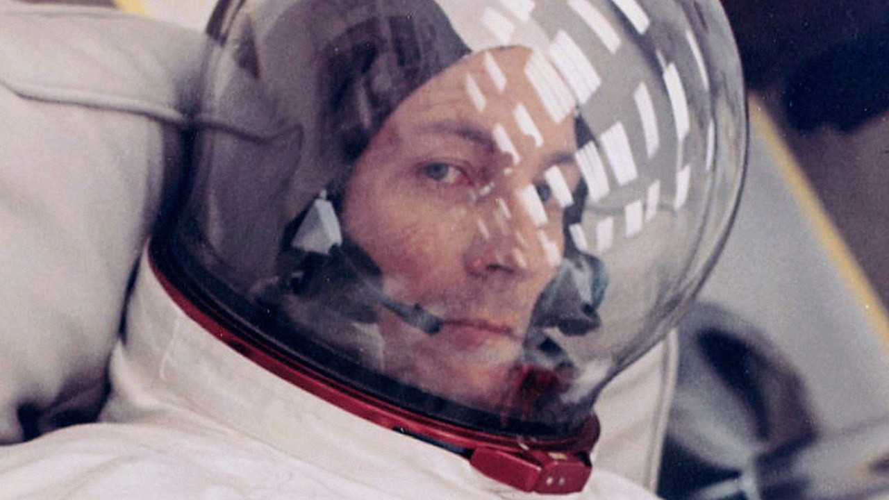 Apollo 13: Survival